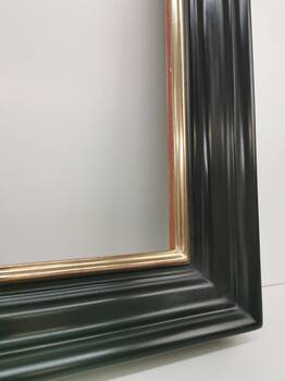 zbliżenie ramy do obrazu na wymiar