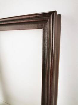 Rustykalna oprawa malarska w brązowym kolorze, ręcznie malowana i wykańczana