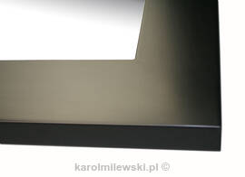 Lustro do przedpokoju w czarnej ramie