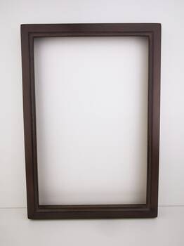 Rama do obrazu w kolorze brązowym, rustykalne drewno lipowe z wyraźną strukturą